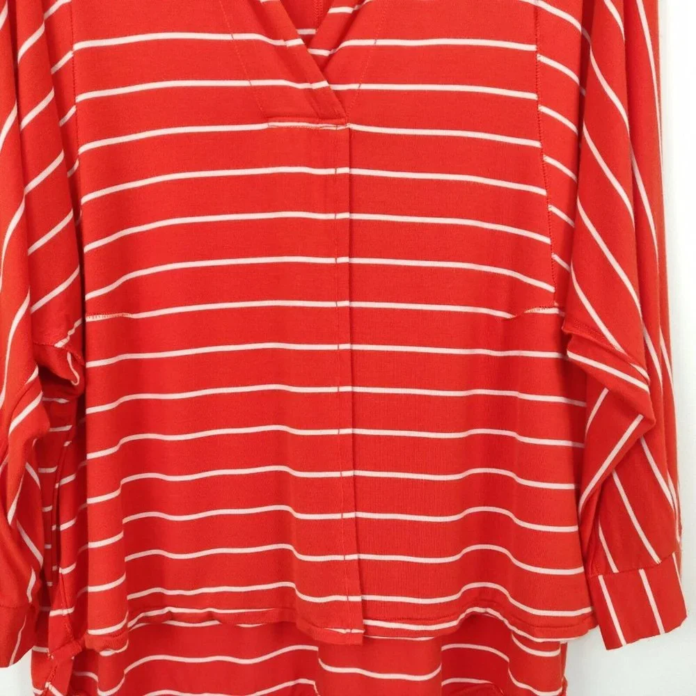 We The Free People Oversize Pullover Top Sz Medium Red Striped Slouchy Soft Cozy - Picture 4 of 11
